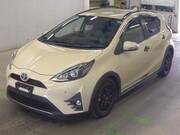 2017 TOYOTA AQUA CROSSOVER