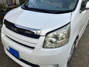 2009 TOYOTA NOAH