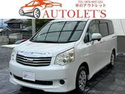 2012 TOYOTA NOAH