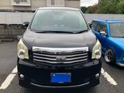 2010 TOYOTA NOAH