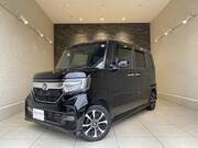 2018 HONDA N-BOX CUSTOM