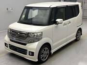 2016 HONDA N-BOX CUSTOM