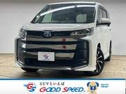 2022 TOYOTA NOAH