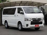 2022 TOYOTA HIACE VAN