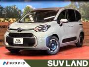 2025 TOYOTA SIENTA