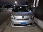 2008 TOYOTA VOXY X