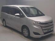 2020 TOYOTA NOAH X