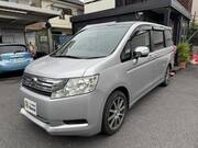 2010 HONDA STEPWAGON L