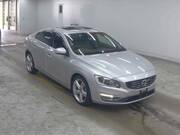 2018 VOLVO S60