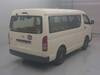 TOYOTA HIACE WAGON