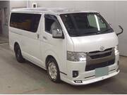 2022 TOYOTA HIACE VAN