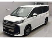 2022 TOYOTA NOAH