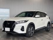 2021 NISSAN KICKS