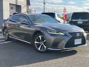 2021 LEXUS LS