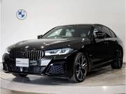 2022 BMW 5 SERIES