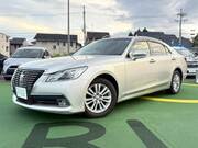 2013 TOYOTA CROWN