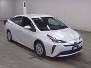 2021 TOYOTA PRIUS S