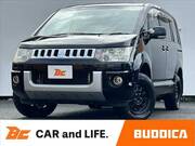 2010 MITSUBISHI DELICA D5