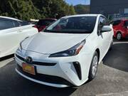 2020 TOYOTA PRIUS S