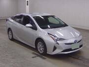 2018 TOYOTA PRIUS