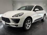 2016 PORSCHE MACAN