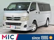 2011 TOYOTA HIACE VAN