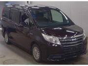 2014 TOYOTA NOAH HYBRID X