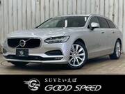 2019 VOLVO V90