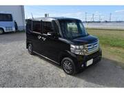 2017 HONDA N-BOX CUSTOM