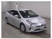 2017 TOYOTA PRIUS S