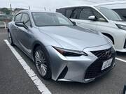 2024 LEXUS IS