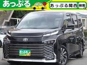 2023 TOYOTA VOXY