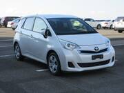 2014 TOYOTA RACTIS X