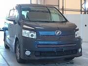 2009 TOYOTA VOXY