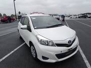 2012 TOYOTA VITZ F