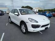 2012 PORSCHE CAYENNE