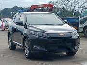 2017 TOYOTA HARRIER PREMIUM