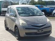 2006 TOYOTA RACTIS X