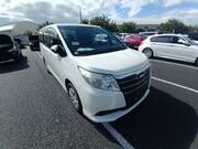 2014 TOYOTA NOAH X