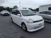 2004 TOYOTA SIENTA G