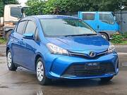 2014 TOYOTA VITZ U