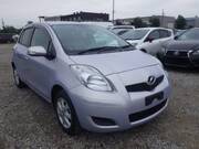 2010 TOYOTA VITZ