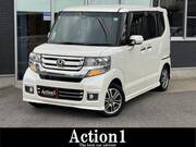 2017 HONDA N-BOX CUSTOM