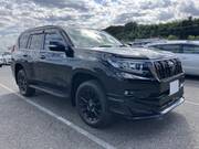 2022 TOYOTA LAND CRUISER PRADO