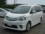 2012 TOYOTA NOAH