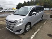 2020 TOYOTA NOAH