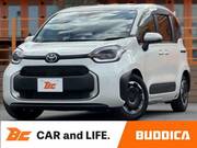2022 TOYOTA SIENTA