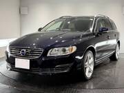 2016 VOLVO V70