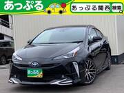 2019 TOYOTA PRIUS