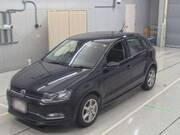 2016 VOLKSWAGEN POLO